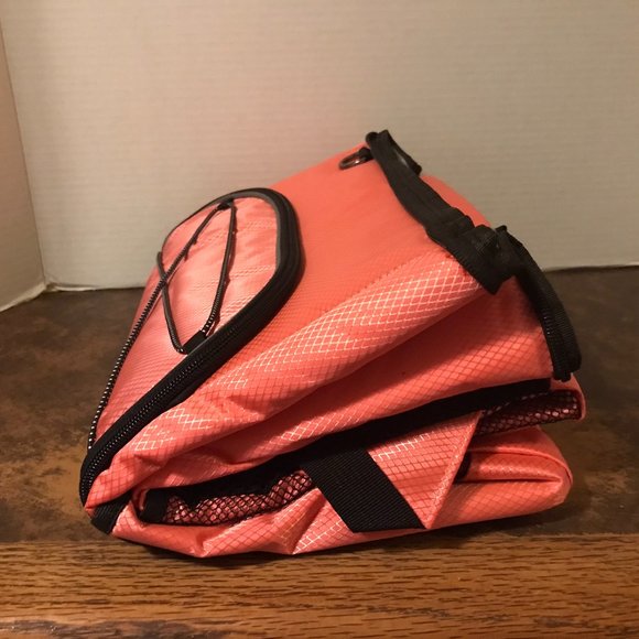 Insulated Cooler Backpack 45 Cans Leakproof Soft Cooler Bag Lightweight - Picture 11 of 16